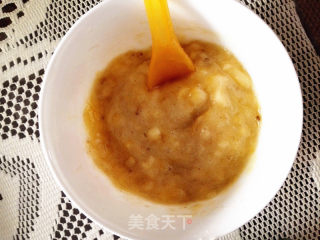 #烤箱美食#香蕉蛋糕卷的做法步骤：2