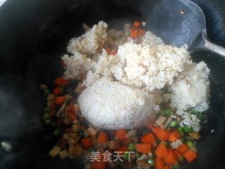 美味炒糯米饭的做法步骤：12