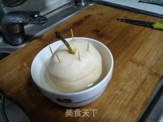 川贝蒸雪梨的做法步骤：6