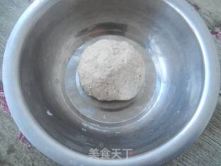 砂锅版地锅鸡的做法步骤：1