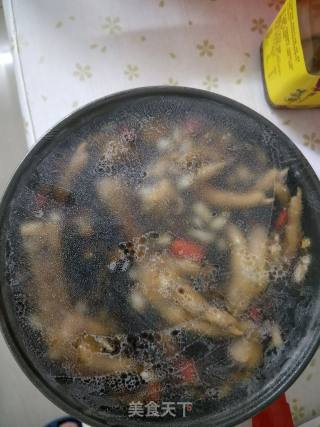 腌鸡爪的做法步骤：4