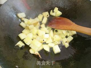 海带土豆冻豆腐煲的做法步骤：5