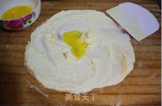 杏仁朗姆提子酥+牛奶可可杏仁饼（一种做法，两种口味）的做法步骤：2