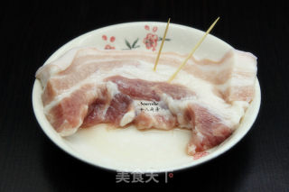 蜜汁烤五花肉的做法步骤：3