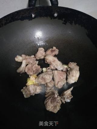 鸭边腿烧千张结的做法步骤：5