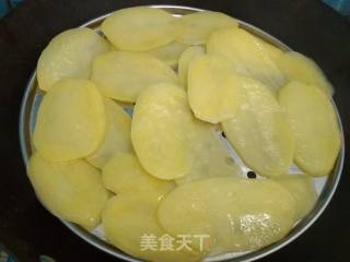 笑脸土豆饼的做法步骤：1