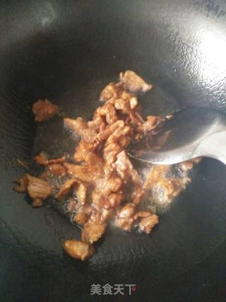 香菇炒肉片的做法步骤：3