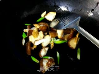 香菇烧油菜的做法步骤：7