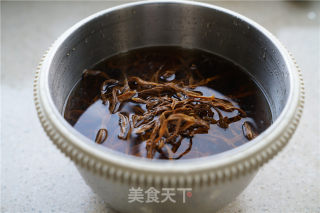 豆角扣肉的做法步骤：2