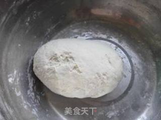 白萝卜猪肉馅水饺的做法步骤：1