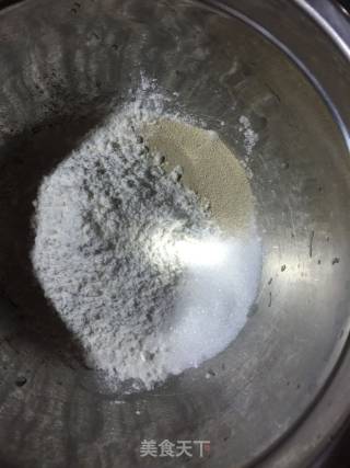 培根卷的做法步骤：1