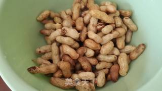 烤带皮花生的做法步骤：1