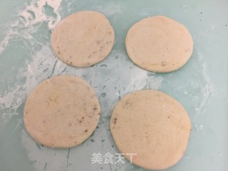 烧饼夹牛肉的做法步骤：11