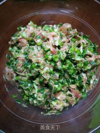 三鲜饺子的做法步骤：3