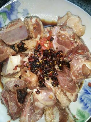 蒸排骨的做法步骤：1