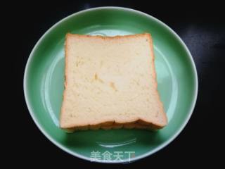 烤箱美食：榴莲之恋——榴莲烤吐司的做法步骤：1