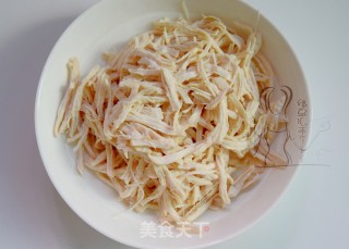 鸡丝红米拌饭的做法步骤：4