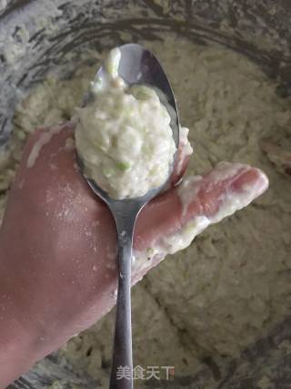 油炸白菜素丸子的做法步骤：3