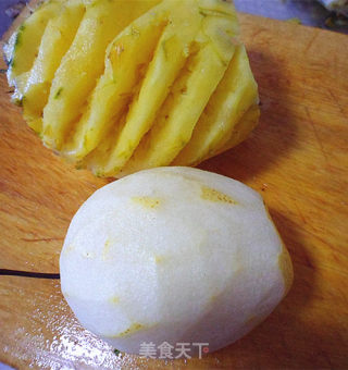 菠萝雪梨罐头的做法步骤：2