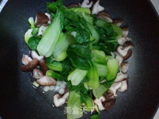 香菇扒油菜的做法步骤：6