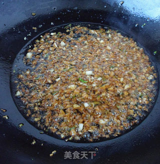 蒜蓉粉丝蒸生蚝的做法步骤：4