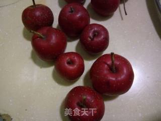 山楂罐头的做法步骤：1