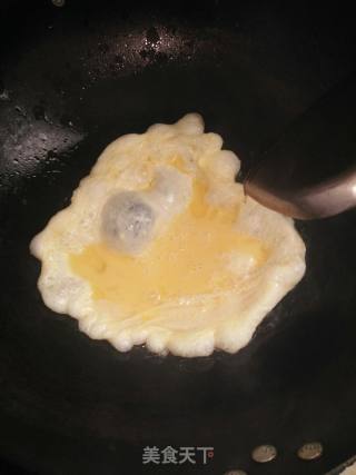 韭黄炒鸡蛋的做法步骤：2