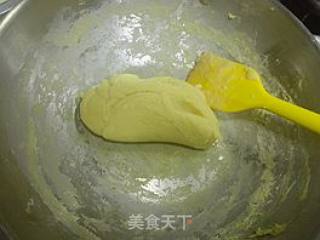 绿豆蓉馅冰皮月饼的做法步骤：14