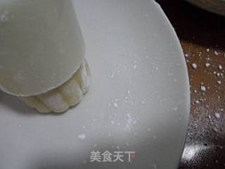绿豆蓉馅冰皮月饼的做法步骤：26