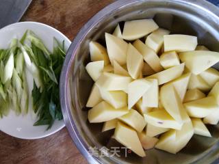 牛肉炖土豆的做法步骤：6