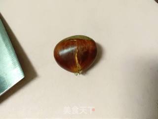 【砂锅烤板栗】的做法步骤：4