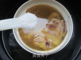 西洋参炖老母鸡的做法步骤：8