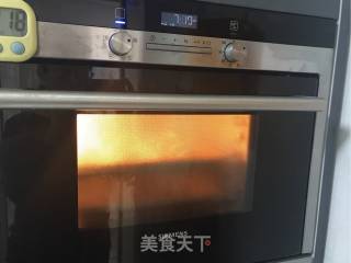韭菜蘑菇鲜肉包的做法步骤：12