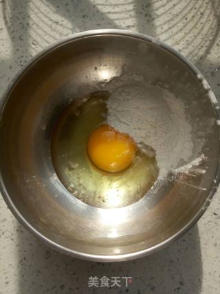 炸带鱼的做法步骤：2