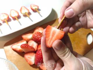 圣诞快乐，甜甜的草莓树的做法步骤：5