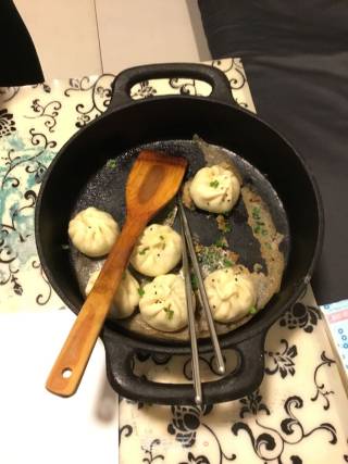 色香诱人的生煎包的做法步骤：14