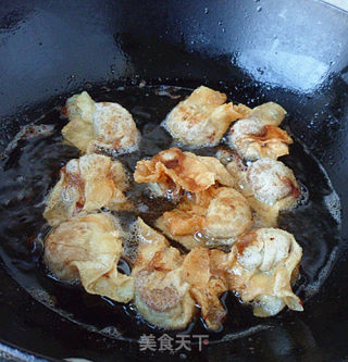 酥炸云吞的做法步骤：6
