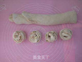 全麦葱香花卷的做法步骤：15