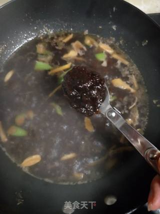 蜜汁酱烧黄花鱼的做法步骤：6