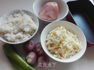 #烤箱美食#咖喱鸡肉焗饭的做法步骤：1