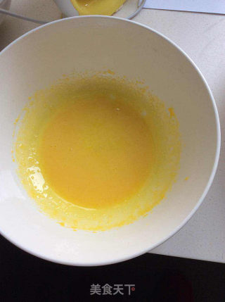 #烤箱美食#无水无油的鸡蛋饼干的做法步骤：2