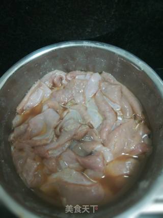 瘦肉炒大头菜的做法步骤：3