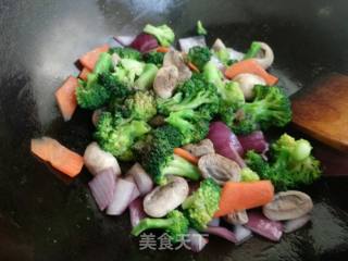 焗烤芝士杂蔬的做法步骤：5