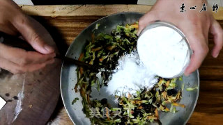 信手拈来的丸子却是藏着让人无法拒绝的美味！-庄青山的做法步骤：19