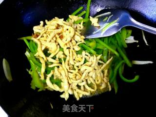 青椒鸡丝的做法步骤：12