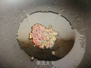 蒜苔木耳炒小河虾的做法步骤：6
