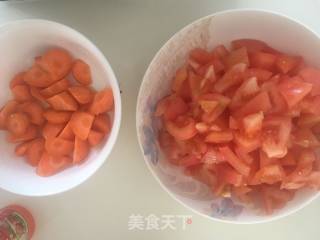 牛腩柿子汤的做法步骤：2