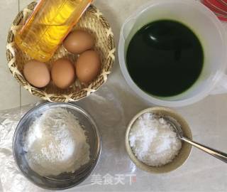 菠菜戚风蛋糕（后蛋法）的做法步骤：1