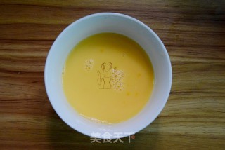 胡萝卜炒鸡蛋的做法步骤：2