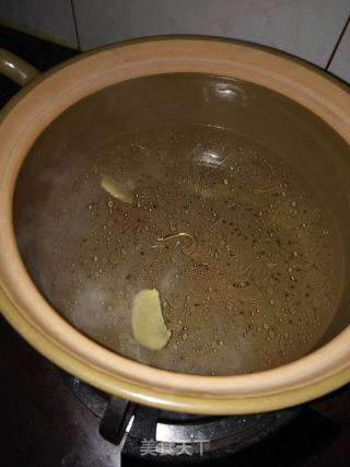 糖醋排骨的做法步骤：4
